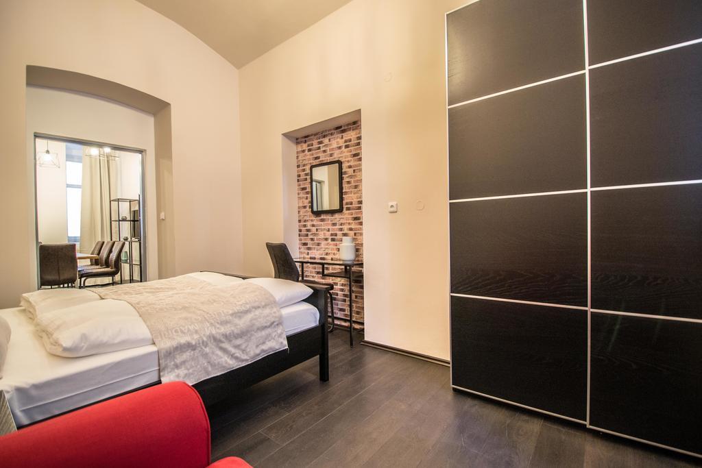 Brooklyn Sauna Apt By Ruterra Prague Luaran gambar