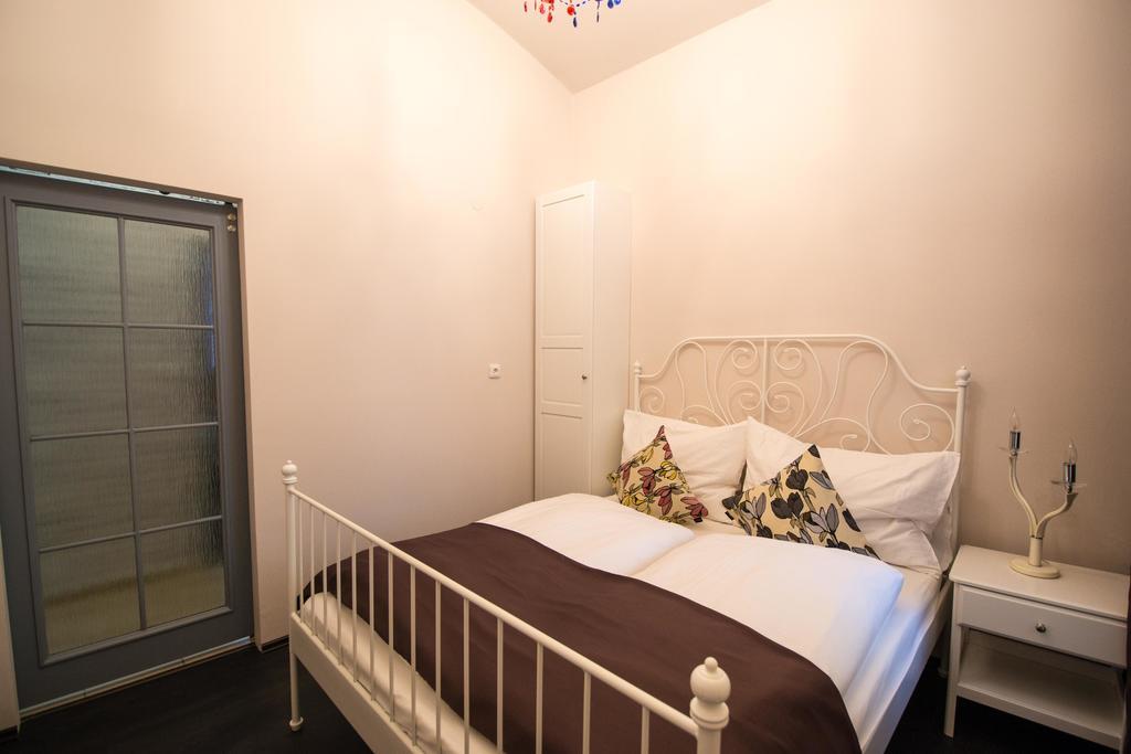 Brooklyn Sauna Apt By Ruterra Prague Luaran gambar